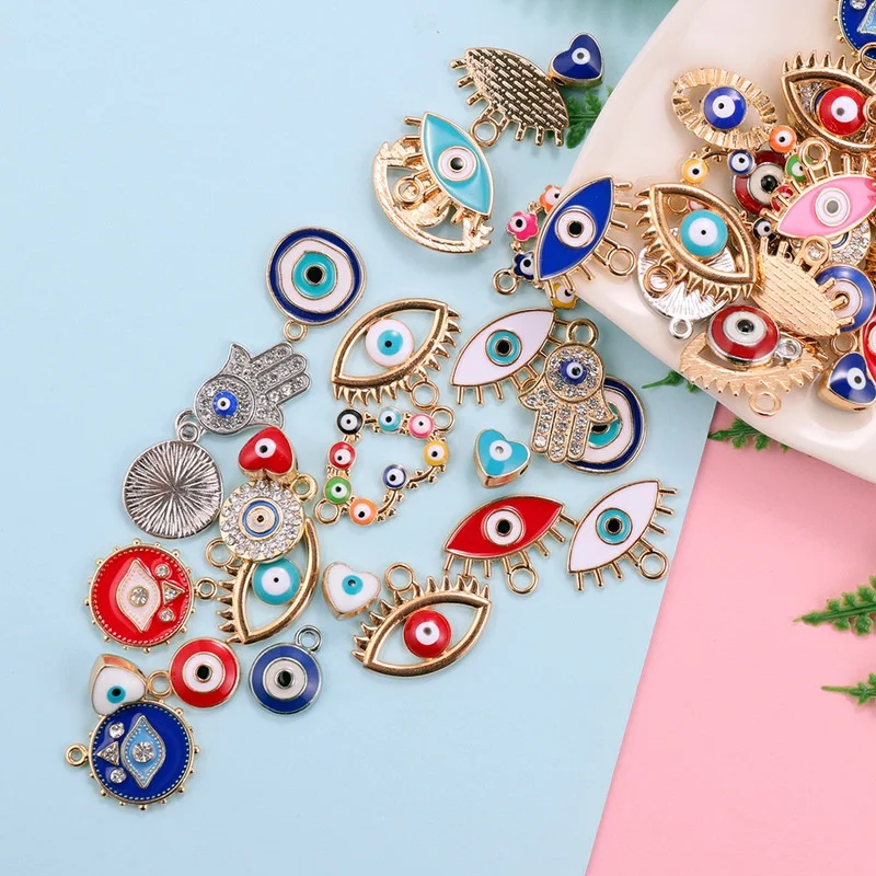 30 قطعة مزيج سبائك الملونة الم - مراجعة Evil Eye Bracelet وسعره
