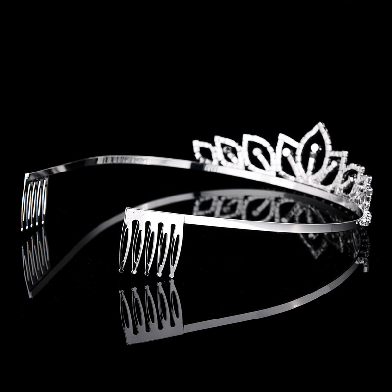 تاج زفاف فضي اللون مرصع بالأحج - مراجعة Women'S Wedding Accessories وسعره