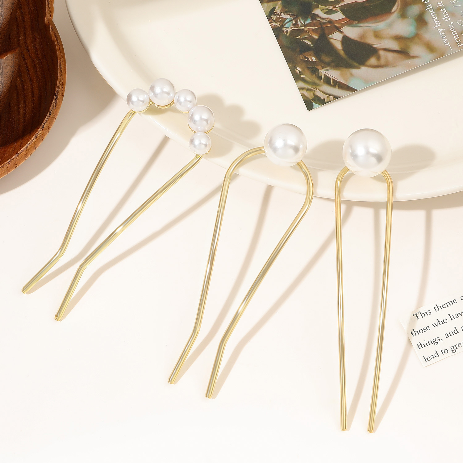 دبوس شعر معدني جديد بتصميم عتي - مراجعة Women Accessories On Sale وسعره
