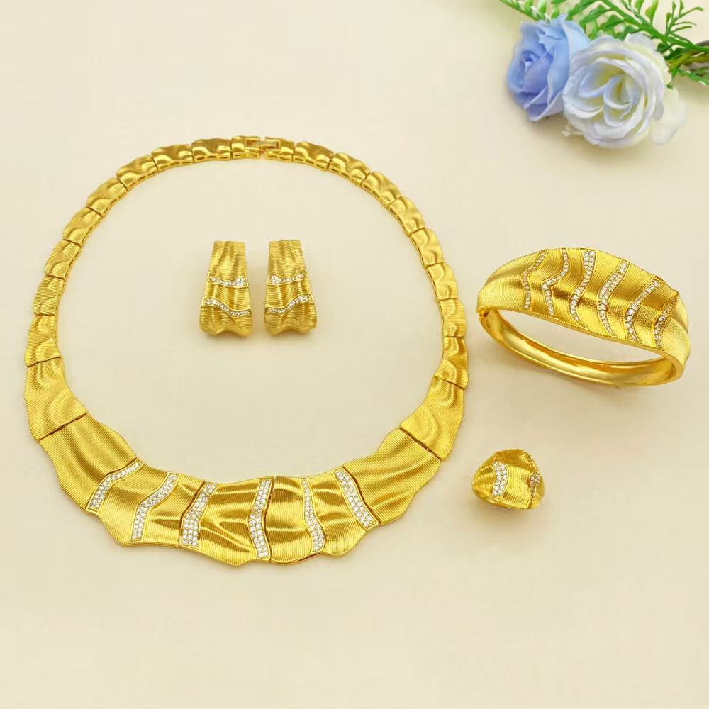 طقم مجوهرات نسائي فاخر مطلي با - مراجعة Women Accessories Uae وسعره