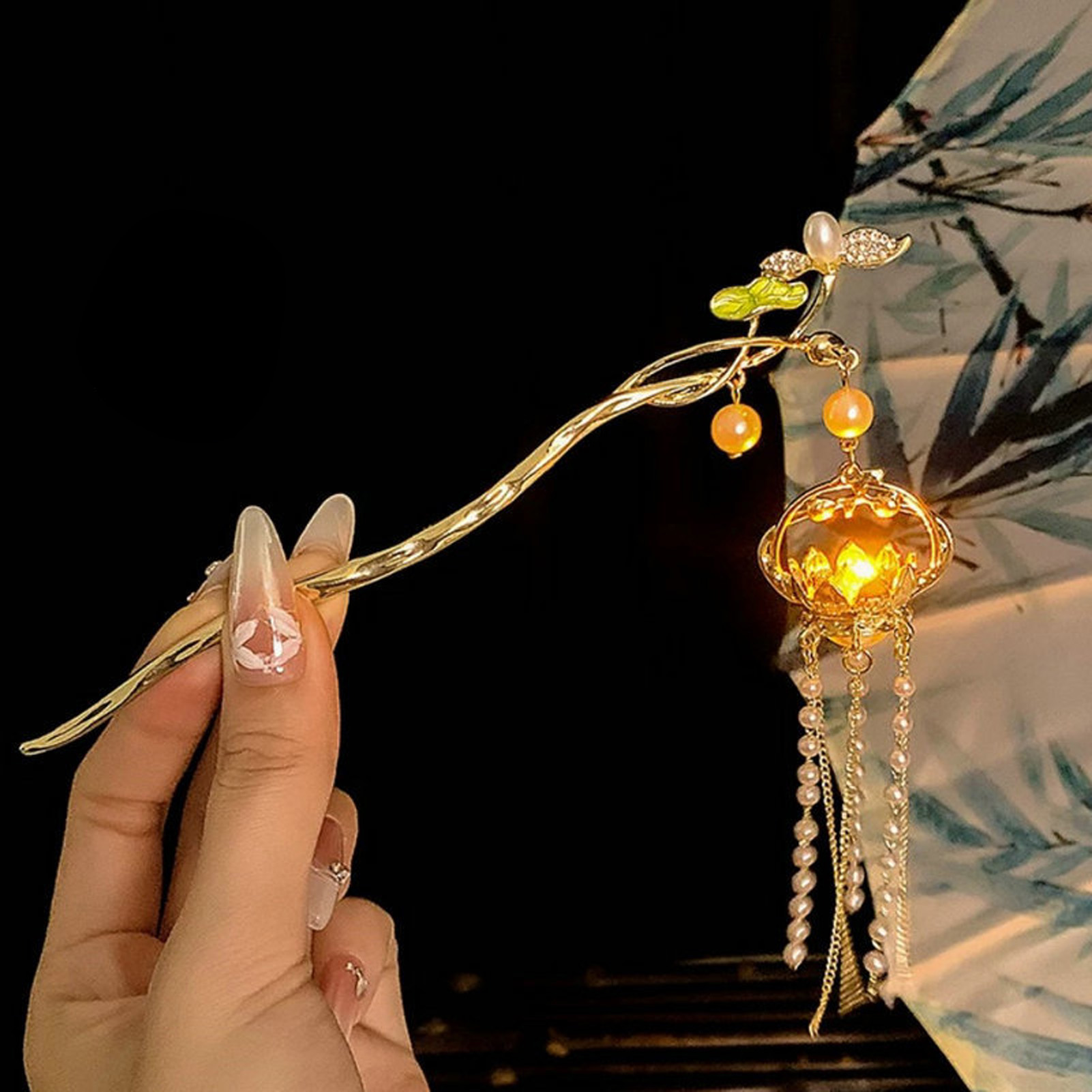 دبوس شعر على شكل زهرة مضيئة لل - مراجعة Women Accessories Shop وسعره