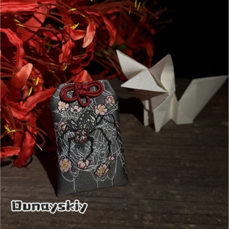 An z O Store @ SILENT HILL F م - مراجعة Women Accessories Store وسعره